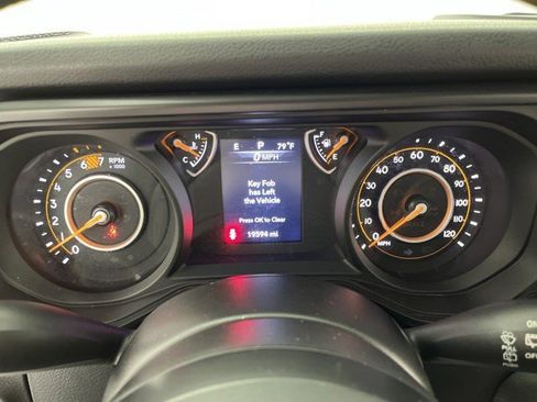 Used 2024 Jeep Wrangler Unlimited Sport AWD/4WD image 20