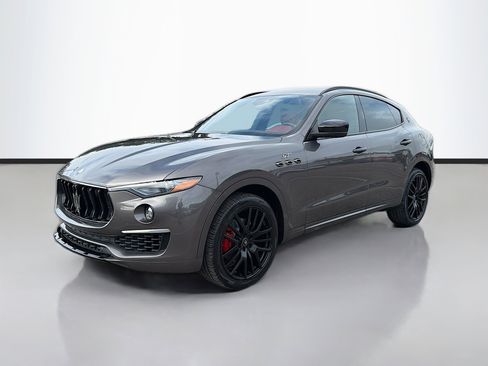 Certified 2022 Maserati Levante GT image 7