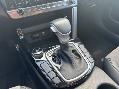 Used 2025 Kia Seltos S image 43