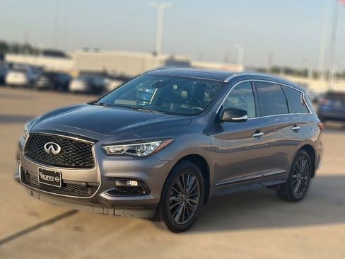 Used 2020 INFINITI QX60 Luxe w/ Edition 30 Essential Package FWD image 2