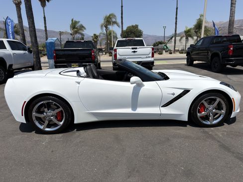 Used 2014 Chevrolet Corvette Stingray Convertible w/ 2LT Preferred Equipment Group RWD image 17