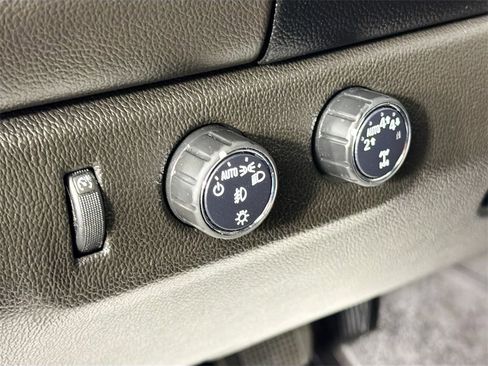 Used 2019 GMC Canyon Denali image 10