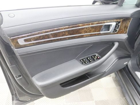 Used 2020 Porsche Panamera 4S AWD/4WD image 15