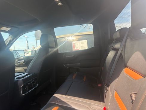 Used 2021 GMC Sierra 1500 AT4 AWD/4WD image 12