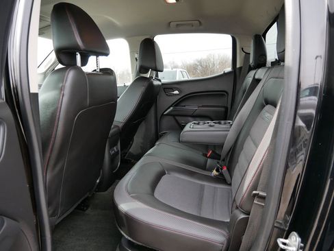 Used 2016 GMC Canyon SLE w/ All Terrain Adventure Package image 12