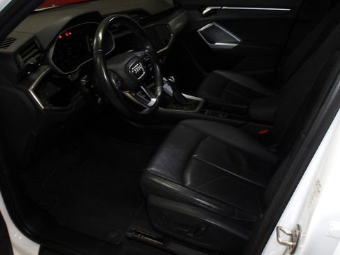 Used 2019 Audi Q3 2.0T Premium AWD/4WD image 11