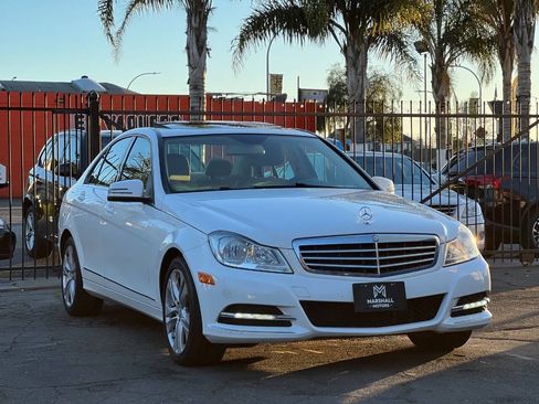 Used 2013 Mercedes-Benz C 300 4MATIC Sedan w/ Multimedia Pkg image 3