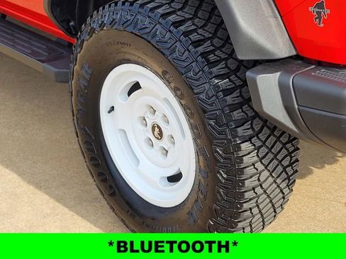 Used 2024 Ford Bronco Heritage Edition image 9