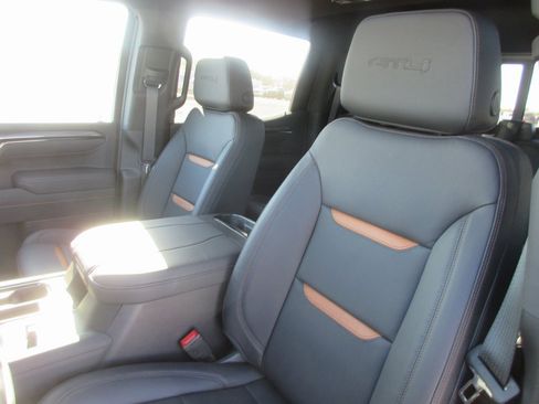 New 2026 GMC Sierra 1500 AT4 w/ AT4 Premium Package image 14