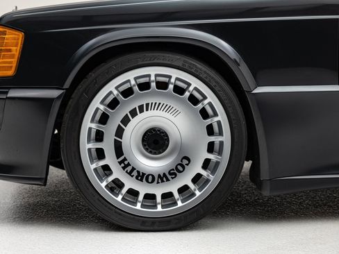 Used 1987 Mercedes-Benz 190 E 2.3-16 image 19