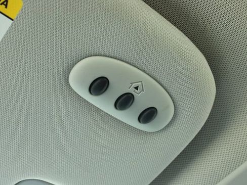 Used 2015 Ford Fusion SE image 28