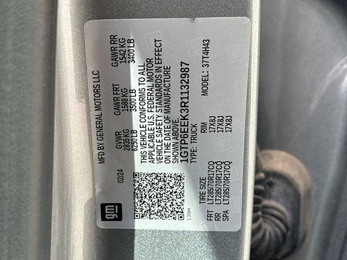 Certified 2024 GMC Canyon AT4X AWD/4WD image 40