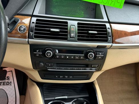 Used 2011 BMW X6 xDrive50i image 10