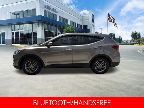 Used 2017 Hyundai Santa Fe Sport FWD image 7