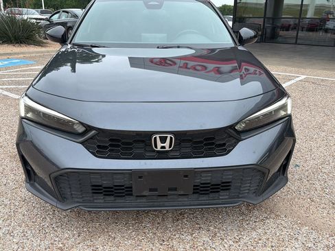 Used 2025 Honda Civic Sport image 8