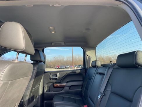 Used 2019 GMC Sierra 2500 SLT w/ Duramax Plus Package image 26