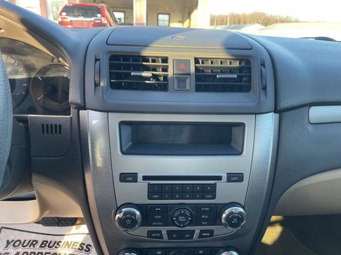 Used 2011 Ford Fusion SE w/ 202A Rapid Spec Order Code image 14