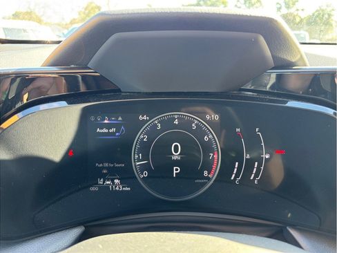 Used 2025 Lexus NX 250 FWD w/ Premium Package image 24