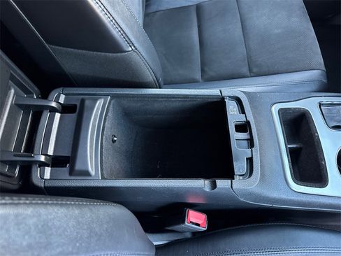 Used 2020 Jeep Grand Cherokee Altitude image 17