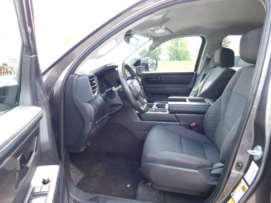 Used 2022 Toyota Tundra SR w/ SR Tow Package RWD image 16