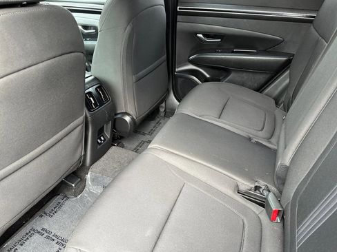 Used 2023 Hyundai Tucson SEL FWD image 11