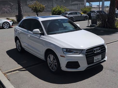 Used 2017 Audi Q3 2.0T Premium AWD/4WD image 4