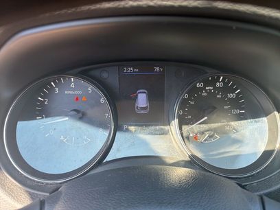 Used 2019 Nissan Rogue SL w/ Premium Package