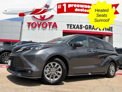 Used 2025 Toyota Sienna XLE