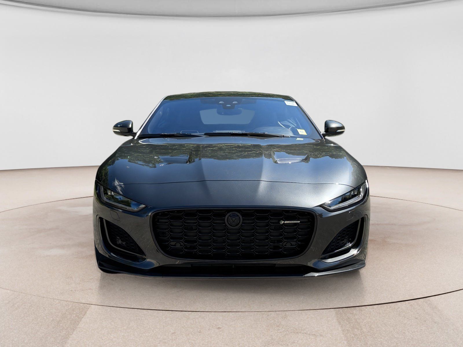 Used 2024 Jaguar F-TYPE R-Dynamic RWD image 8