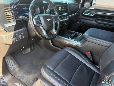 Certified 2024 Chevrolet Silverado 2500 LTZ w/ LTZ Plus Package AWD/4WD image 11