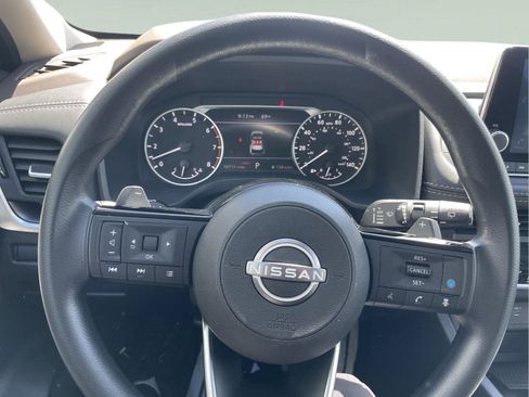 Used 2023 Nissan Rogue SV AWD/4WD image 24