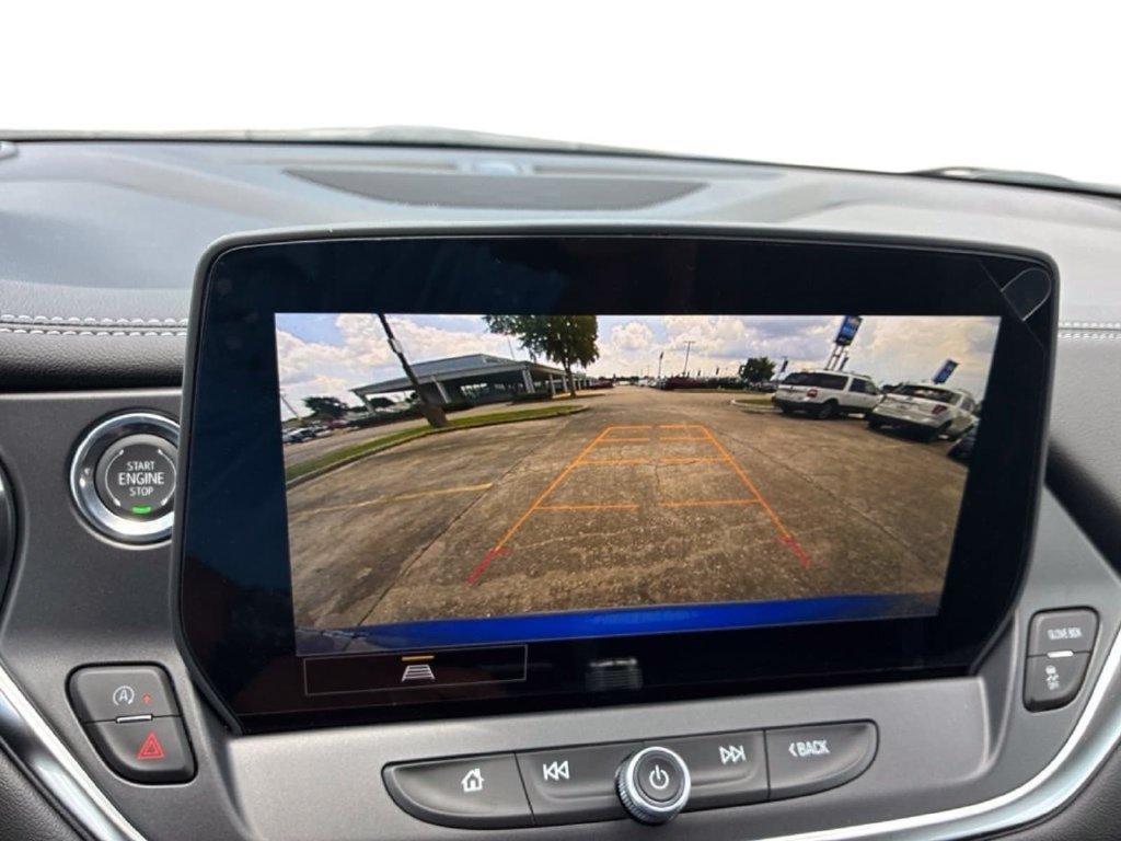 New 2026 Chevrolet Blazer LT w/ Convenience Package FWD image 27