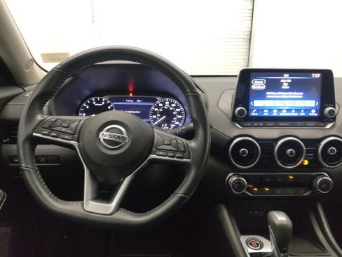 Used 2023 Nissan Sentra SV FWD image 22