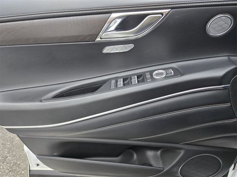 Used 2024 Genesis GV80 2.5T image 34