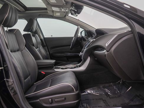 Used 2019 Acura TLX V6 SH-AWD w/ Technology Pkg image 11