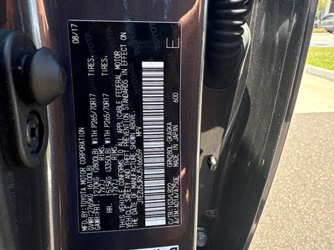 Used 2018 Toyota 4Runner SR5 Premium RWD image 13