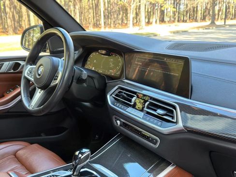 Used 2022 BMW X5 M50i AWD/4WD image 20