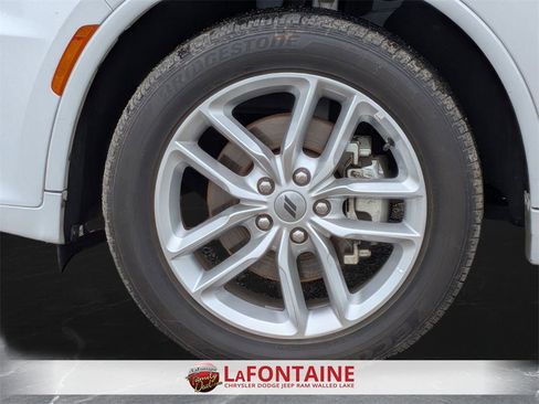 Certified 2024 Dodge Durango GT image 31