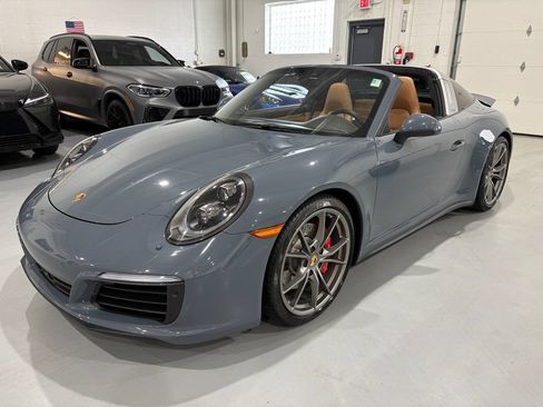 Used 2017 Porsche 911 Targa 4S AWD/4WD image 10