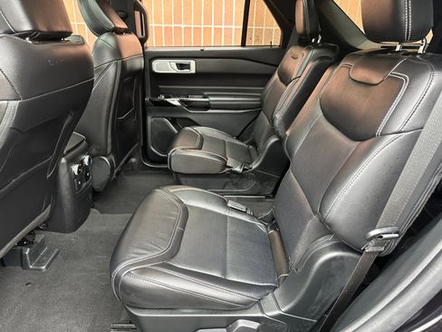 Used 2023 Ford Explorer ST w/ Equipment Group 401A image 31