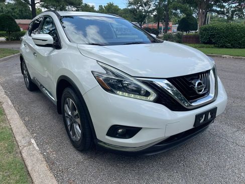 Used 2018 Nissan Murano SV AWD/4WD image 7