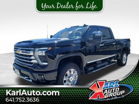 Used 2025 Chevrolet Silverado 2500 High Country w/ Technology Package AWD/4WD image 1