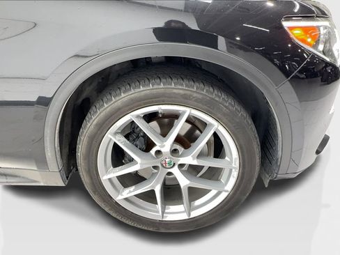 Used 2018 Alfa Romeo Stelvio Ti Sport AWD/4WD image 13