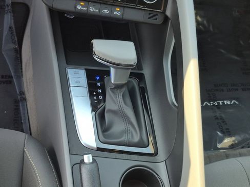 New 2026 Hyundai Elantra Sport FWD image 30