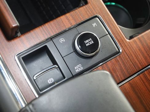 Used 2023 Lincoln Navigator Reserve image 32