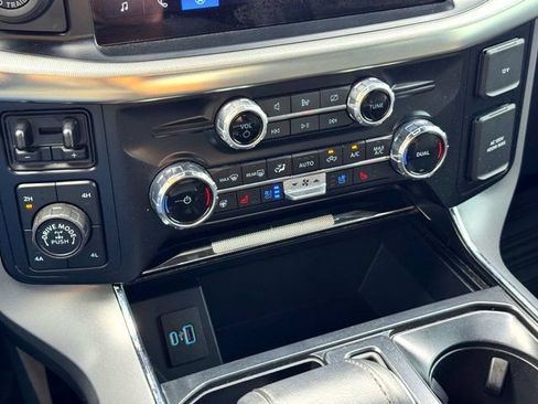 Used 2024 Ford F150 Lariat w/ Tow/Haul Package AWD/4WD image 26