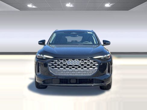 New 2025 Audi Q5 Prestige image 5