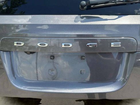 Used 2020 Dodge Grand Caravan SE FWD image 13