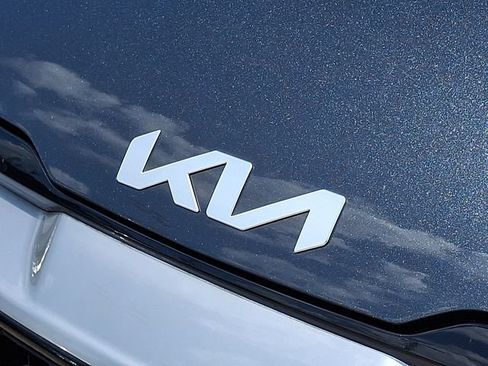 Used 2023 Kia Sportage EX AWD/4WD image 29