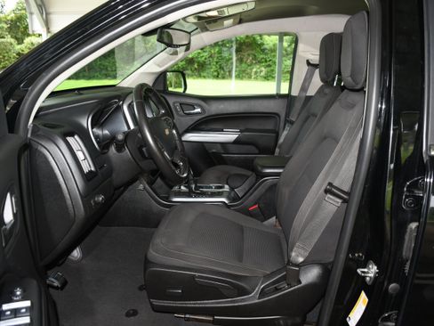 Used 2020 Chevrolet Colorado LT image 7